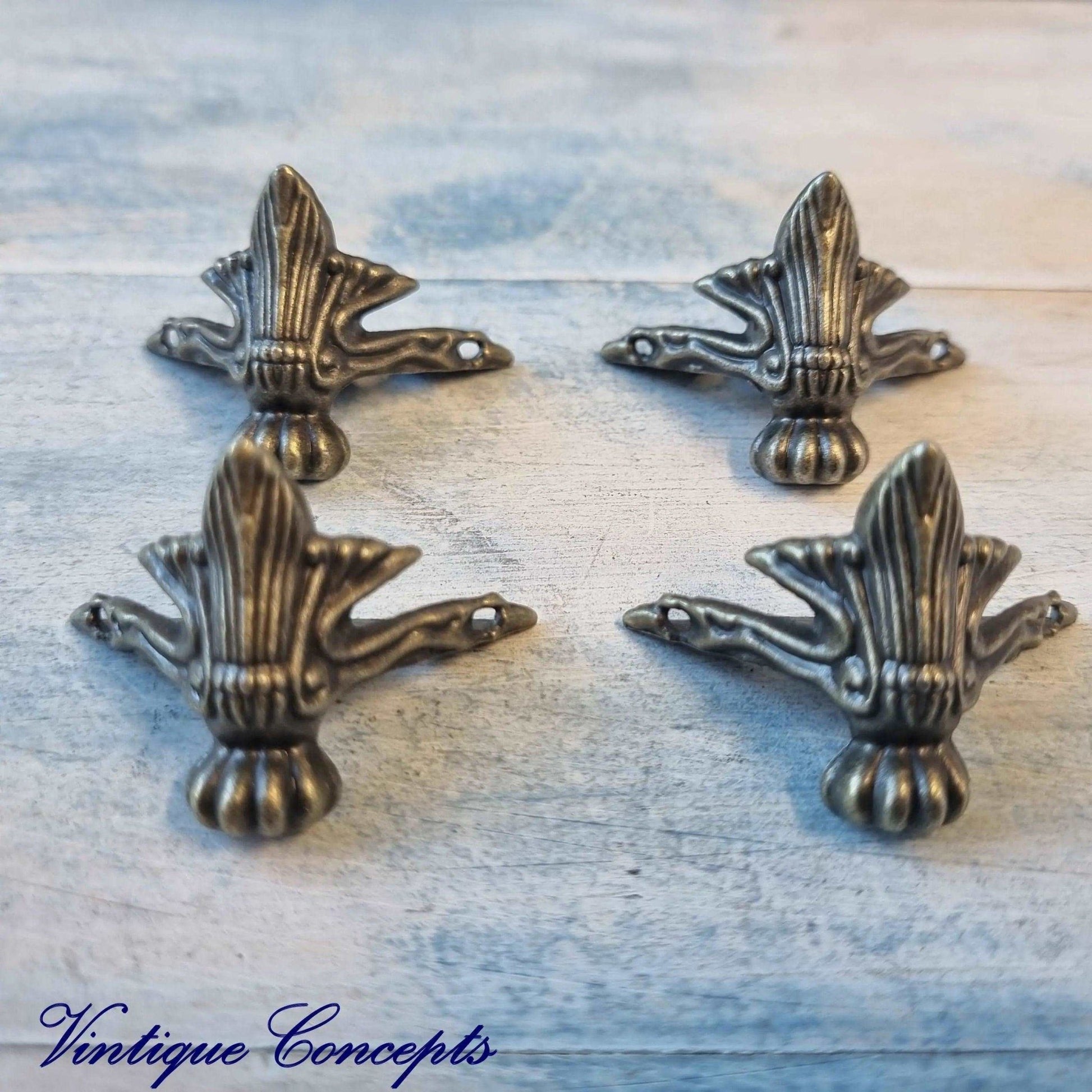 Antique look Small metal feet decorative for cabinet furniture (set of 4) - Vintique Concepts