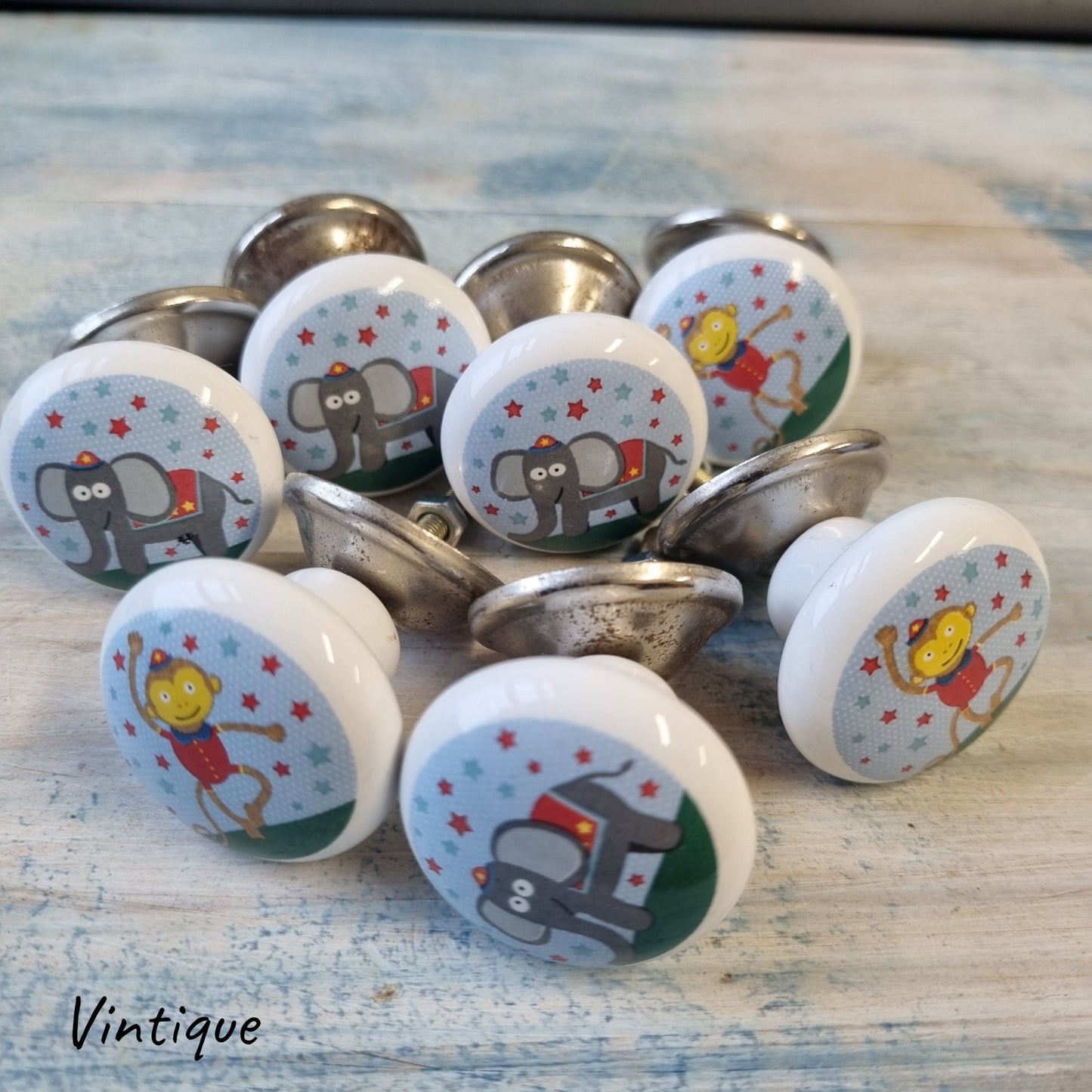 Childrens cabinet knobs (set of 7) - Vintique Concepts