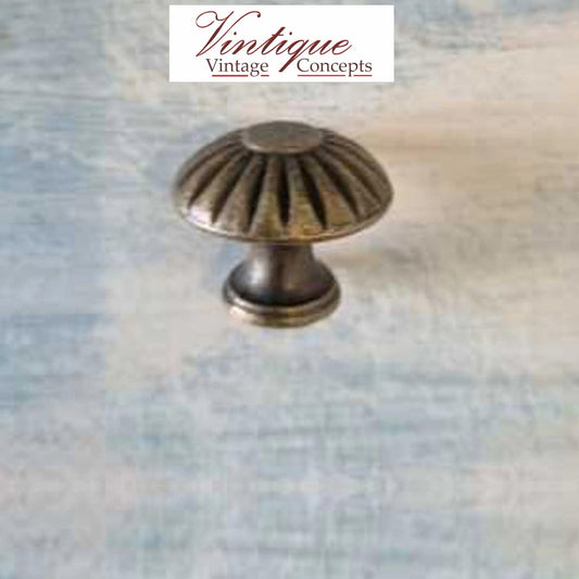 Curved Vintage furniture knob Bronze 25mm-Vintique Concepts