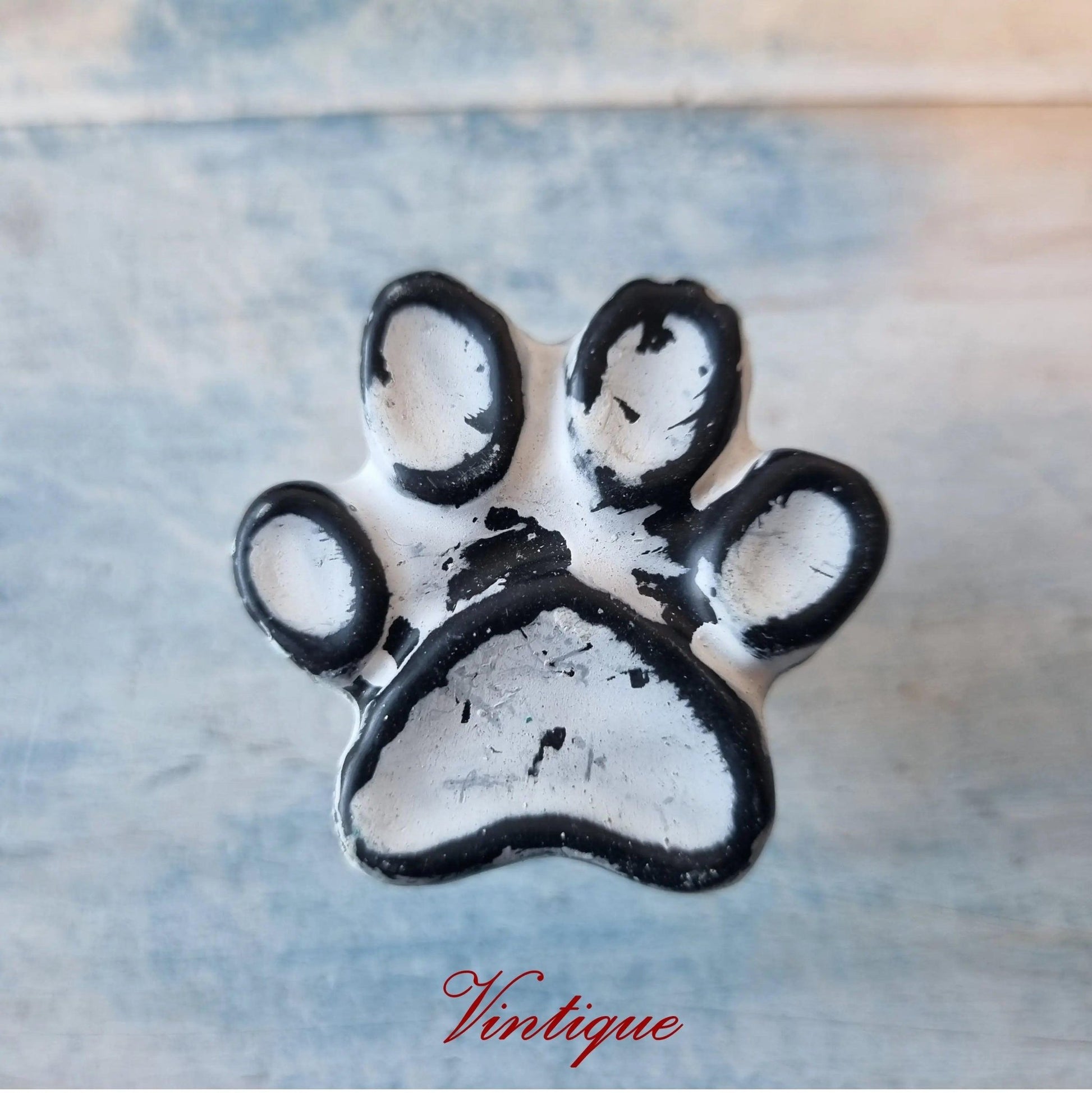 Distressed White Cast Iron "Paw Print" furniture Knob 38mm x 36mm - Vintique Concepts