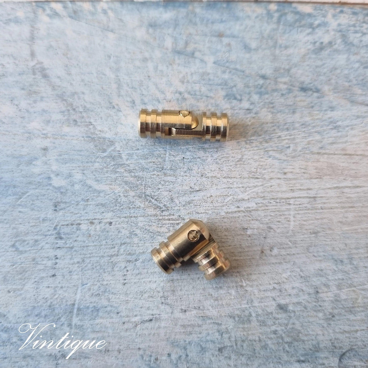 Invisible Brass Barrel Hinge s-jewelry boxes (2 sizes) - Vintique Concepts