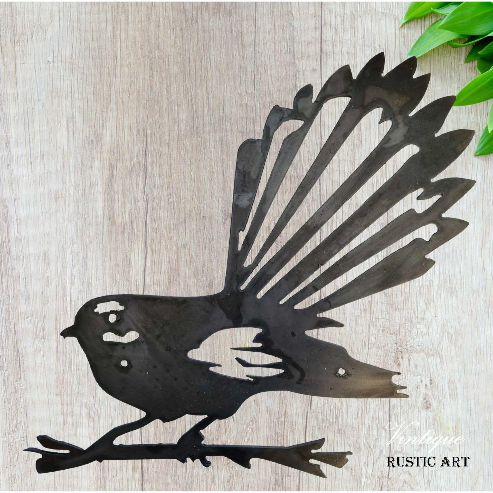 Large Rusty Metal Bird FANTAIL or Pīwakawaka  300 x 280mm-Vintique Concepts