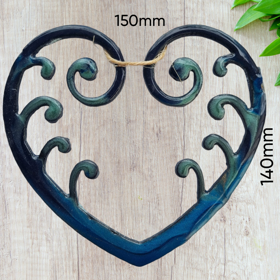 Mangopare Heart (hammerhead) maori epoxy metal  art