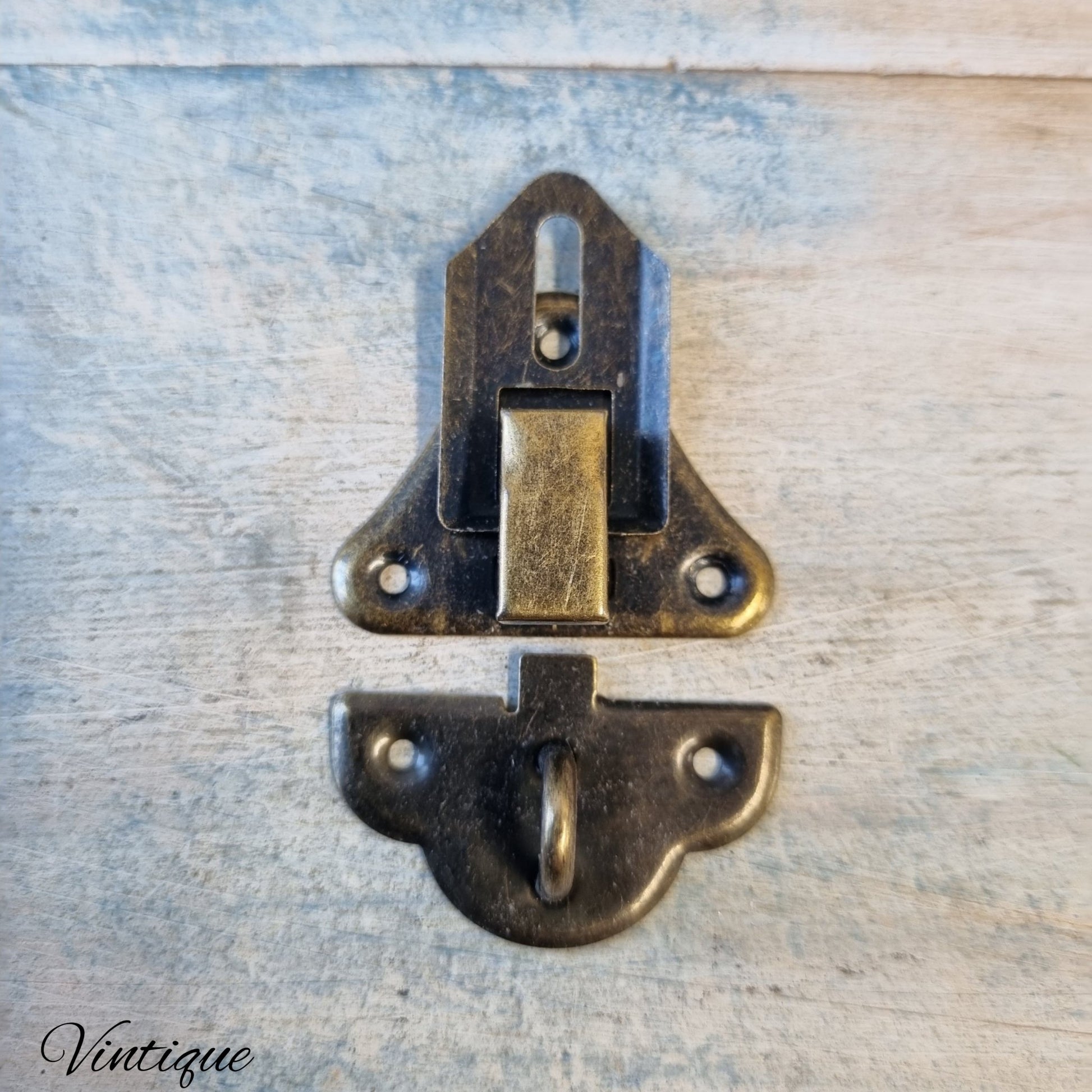 Retro Bronze Vintage hasp latch 35 x 48mm-Vintique Concepts