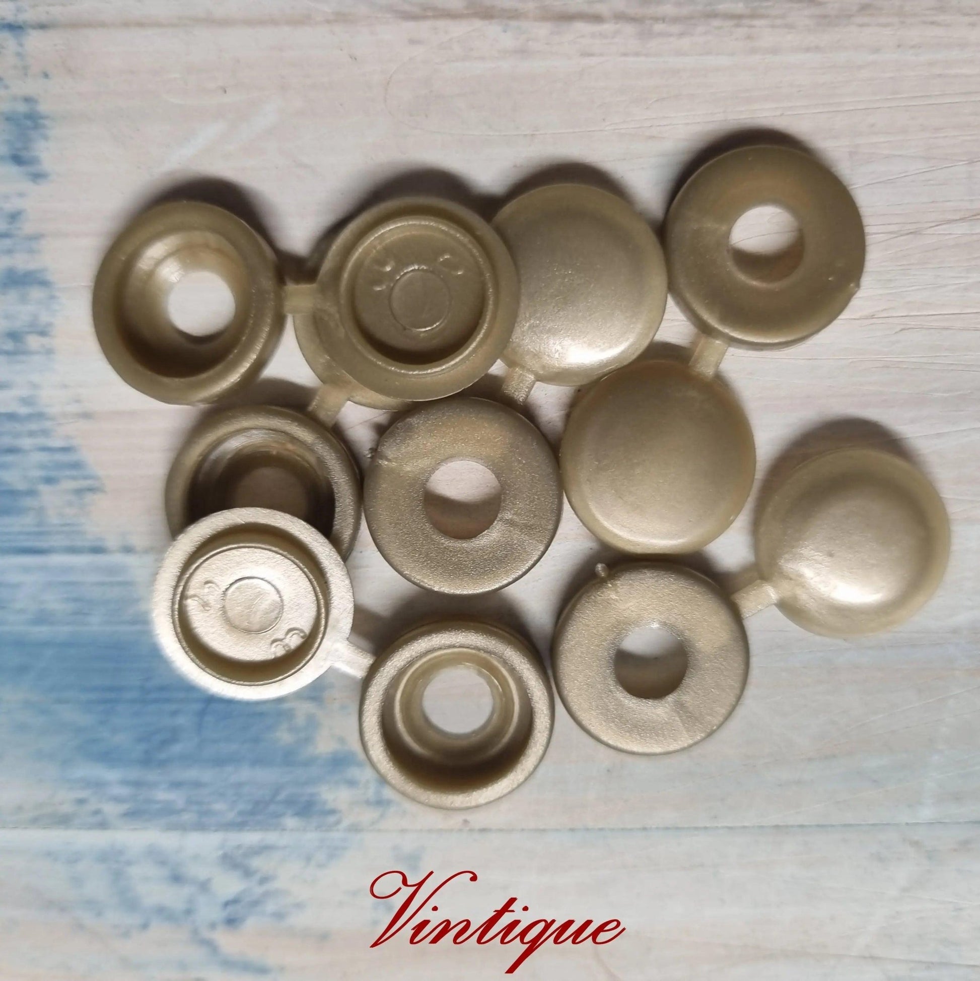 Screw Cap with hinged cover lid 14mm Dia - TAN (pkt of 20) - Vintique Concepts