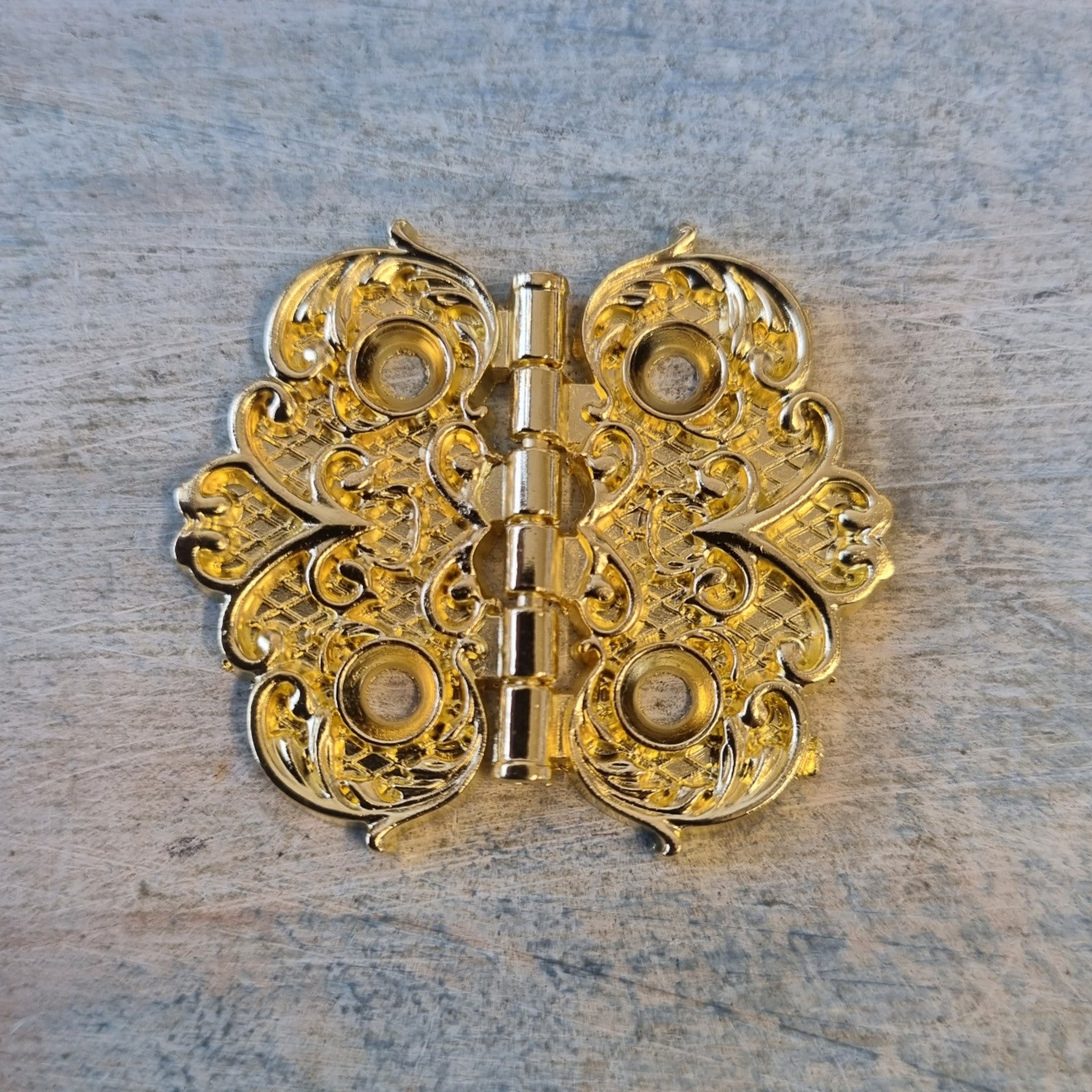 Hinges - Heavy Gold Maharaja Ornate Hinge-38mm High