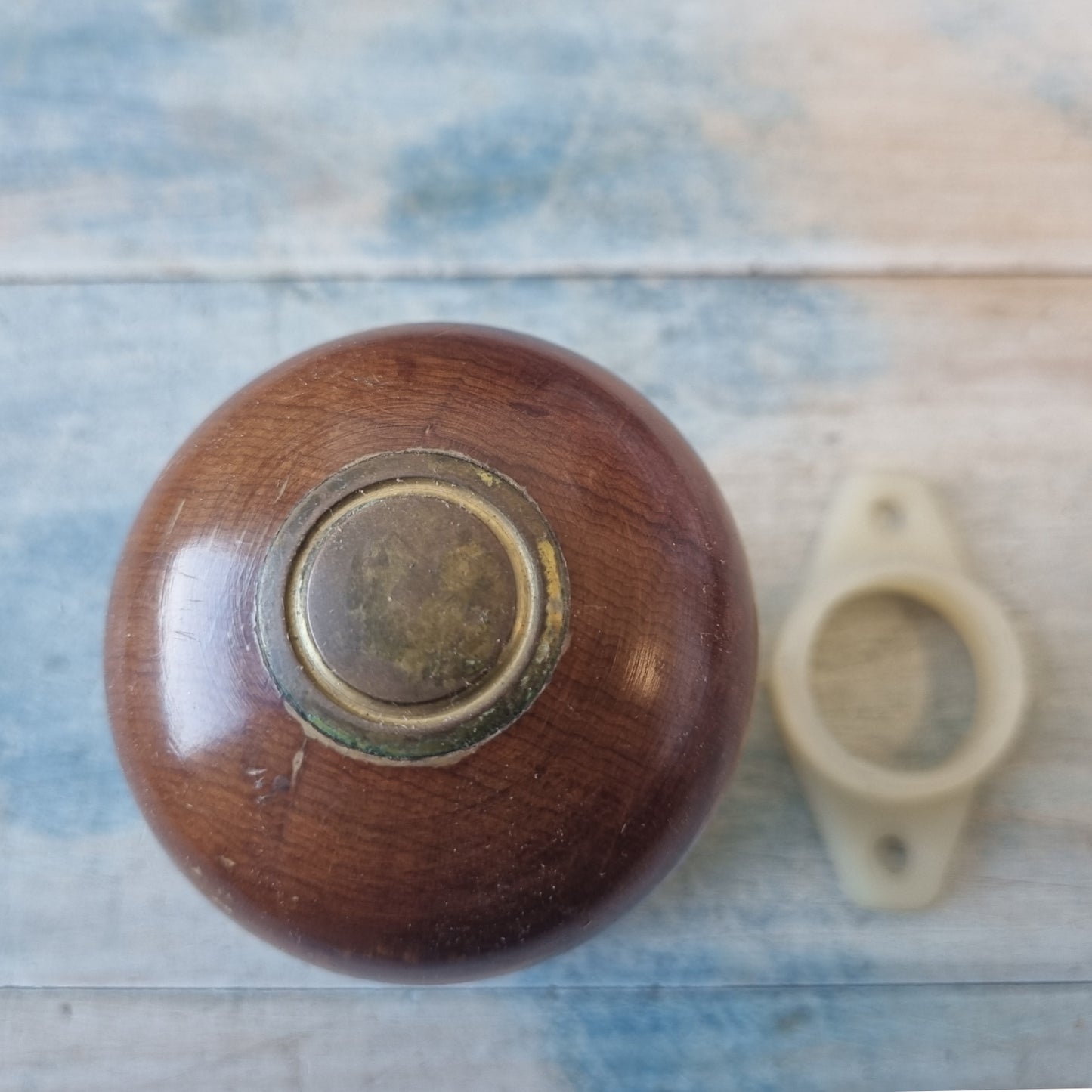 Antique Hardware - Passage Door Knob Rimu With Antique Rose And Centre-Recycled