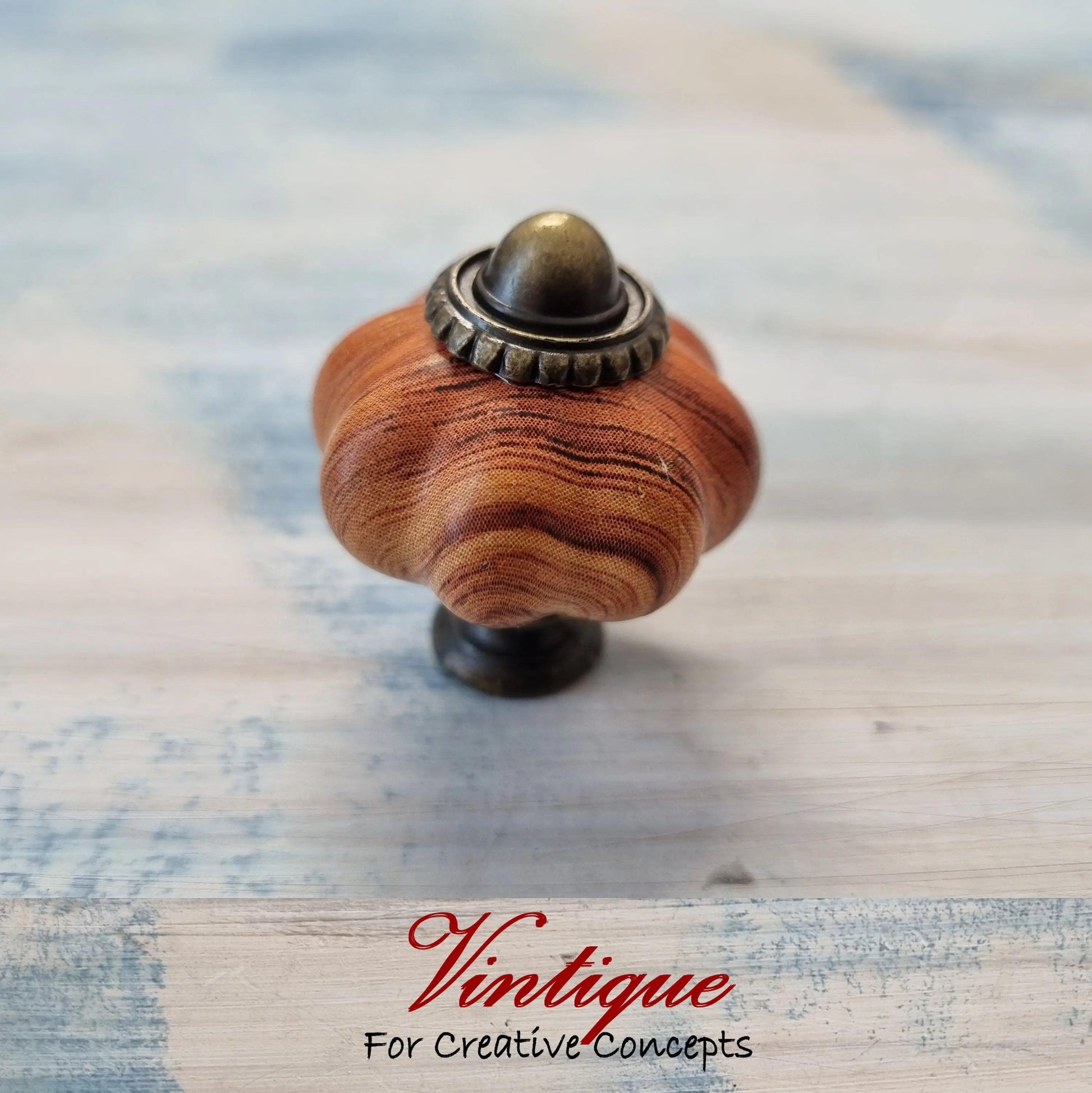 Vintage style acrylic cabinet knob 30mm-Woodgrain - Vintique Concepts