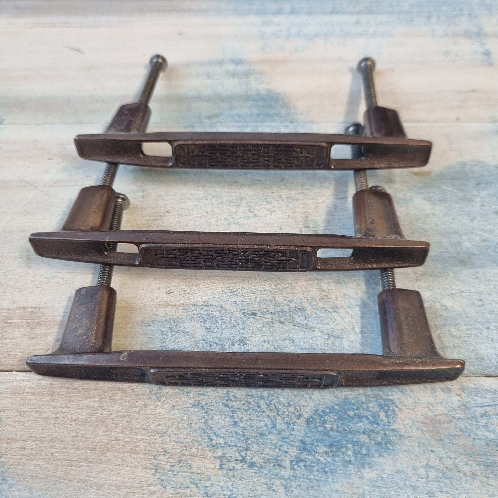 Antique bronze 118mm long nz made drawer handle (set of 3)-Vintique Concepts